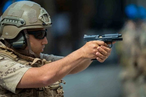 Jandarma&rsquo;nın en iyi nişancıları Fo&ccedil;a&rsquo;da belli oluyor
