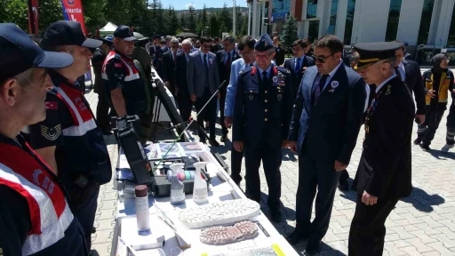 Jandarma Teşkilatı&rsquo;nın 187. Kuruluş yıl d&ouml;n&uuml;m&uuml; K&uuml;tahya&rsquo;da t&ouml;renle kutlandı

