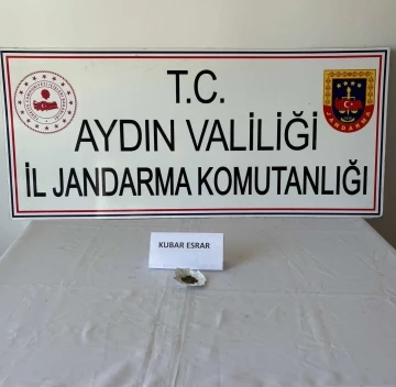 Jandarma uyuşturucuya geçit vermedi: 9 gözaltı
