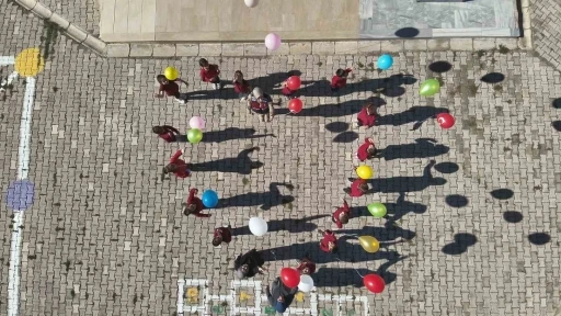 Jandarmadan Dünya Çocuk Hakları Günü’nde farkındalık etkinlikleri
