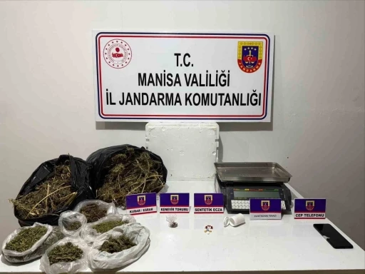 Jandarmadan m&uuml;şterek narkotik operasyonu
