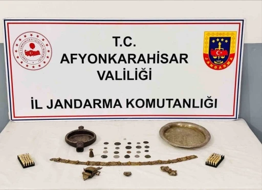 Jandarmadan tarihi eser operasyonu

