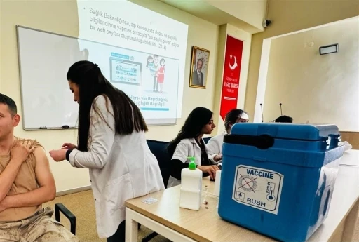 Jandarmaya &quot;Aşı ve Bulaşıcı Hastalıklar&quot; eğitimi
