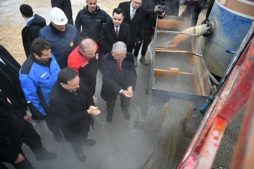 Jeotermal Kaynaklı Sera OTB b&uuml;y&uuml;mesini s&uuml;rd&uuml;r&uuml;yor
