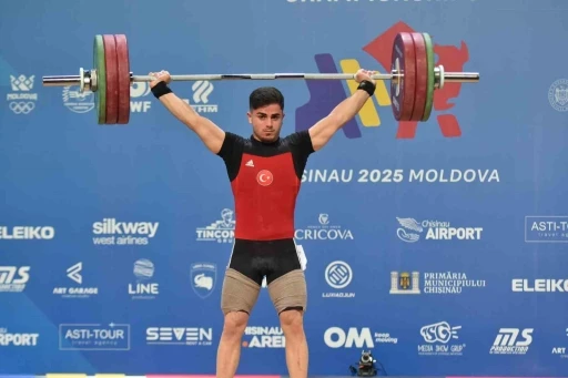 Kaan Kahriman, Avrupa Halter Şampiyonası’nda altın madalya kazandı
