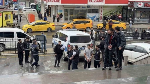 Ka&ccedil;ırma ve darp olayındaki 8 ş&uuml;pheli adliyeye sevk edildi
