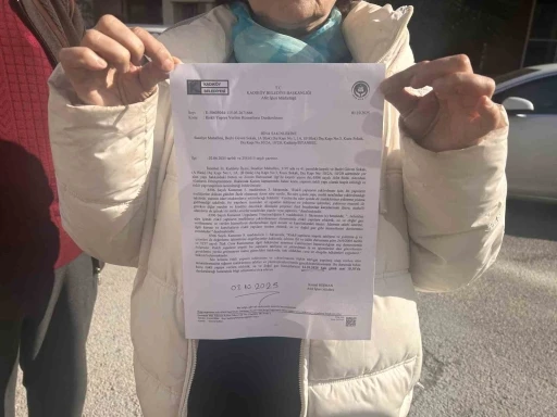 Kadık&ouml;y&rsquo;de kentsel d&ouml;n&uuml;ş&uuml;m krizi b&uuml;y&uuml;yor: "Bu karar kamu yararına değil, kamu zararınadır"
