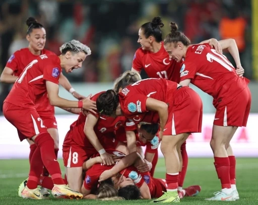 Kadın A Milli Takımı&rsquo;nın Malta ve Kuzey İrlanda ma&ccedil;ları kadrosu belli oldu
