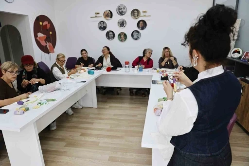 Kadın Danışma Merkezi&rsquo;nde "Punch At&ouml;lyesi"
