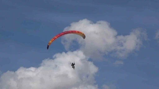 Kadın sporcudan Yamaç Paraşütü Dünya Kupası Ön Eleme Şampiyonası önemli başarı
