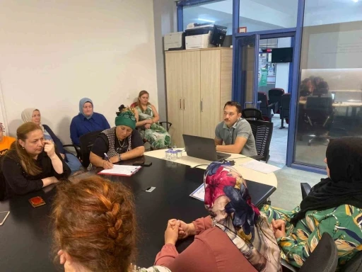 Kadınlara stres ve kaygı yönetimi eğitimi
