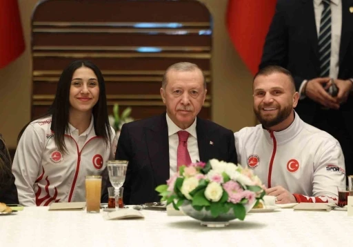 Kadir Yıldırım&rsquo;dan, Cumhurbaşkanı Erdoğan&rsquo;a şampiyonluk s&ouml;z&uuml;

