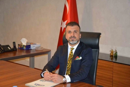 Kadooğlu: "25 Aralık, onurlu bir m&uuml;cadelenin sembol&uuml;d&uuml;r"
