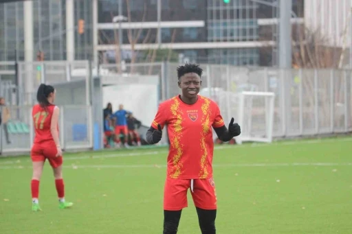 Kafayat Atoke Başhıru durdurulamıyor
