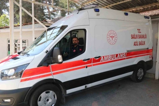 Kağıt toplayan çocuğa eğitim desteği
