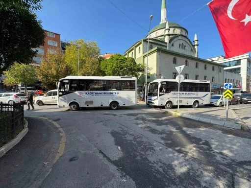 Kağıthane Belediyesi mezarlık ziyaretlerini kolaylaştırıyor

