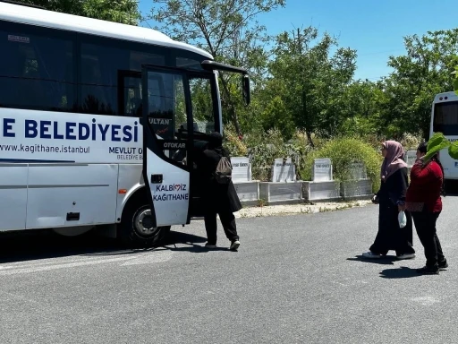 Kağıthane Belediyesi’nden mezarlık ziyaretlerine ücretsiz ulaşım hizmeti
