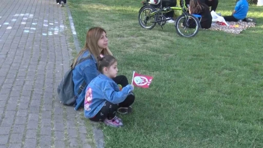 Kağıthane&rsquo;de gen&ccedil;ler 19 Mayıs Atat&uuml;rk&rsquo;&uuml; Anma Gen&ccedil;lik ve Spor Bayramı&rsquo;nı konserle kutladı
