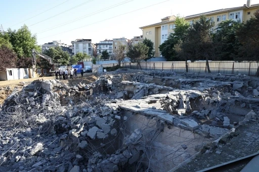 Kağıthane&rsquo;ye yeni spor yatırımı: Nurtepe Spor Tesisi&rsquo;nde &ccedil;alışmalar başladı
