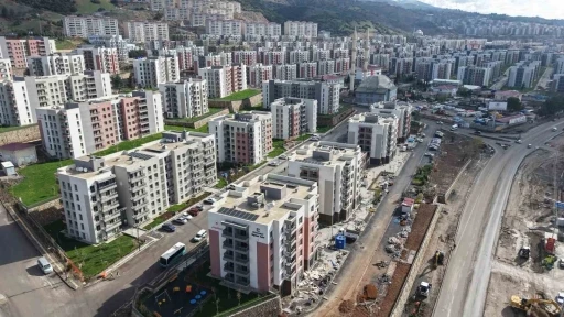 Kahramanmaraş&rsquo;ta depremzedeler Doğukent&rsquo;teki yuvalarına taşınıyor
