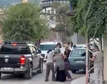 Kahramanmaraş&rsquo;ta kadınlar arasında sopalı kavga: 2 yaralı
