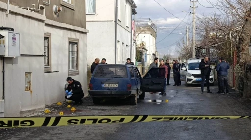 Kahramanmaraş&rsquo;ta kayınbirader dehşeti: Eniştesini otomobile binerken vurarak &ouml;ld&uuml;rd&uuml;
