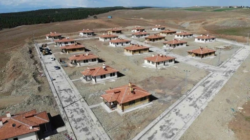 Kahramanmaraş’ta köy evleri depremzedelerin yeni yuvası oluyor
