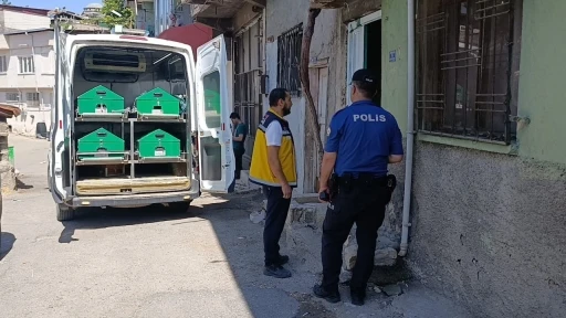 Kahramanmaraş&rsquo;ta sahte rakı ş&uuml;phesi: 1 kişi  hayatını kaybetti
