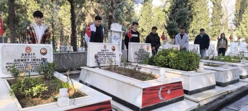 Kahramanmaraş&rsquo;ta şehitler Ramazan Bayramı &ouml;ncesi dualarla anıldı
