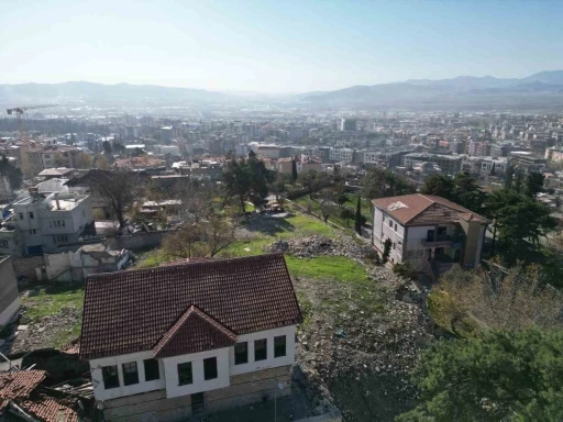 Kahramanmaraş&rsquo;ta tarihi evlerin akıbeti merak konusu
