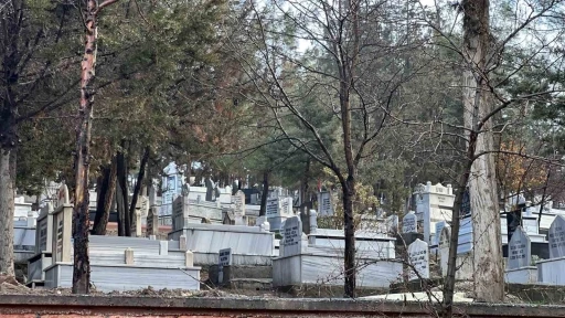 Kahramanmaraş&rsquo;taki kadın cinayeti: 2 &ccedil;ocuk annesi terzi boğularak &ouml;ld&uuml;r&uuml;lm&uuml;ş
