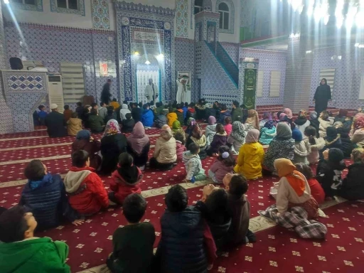 Kahta&rsquo;da Kur&rsquo;an Kursu &ouml;ğrencileri i&ccedil;in Kur&rsquo;an&rsquo;a ge&ccedil;iş programı d&uuml;zenlendi
