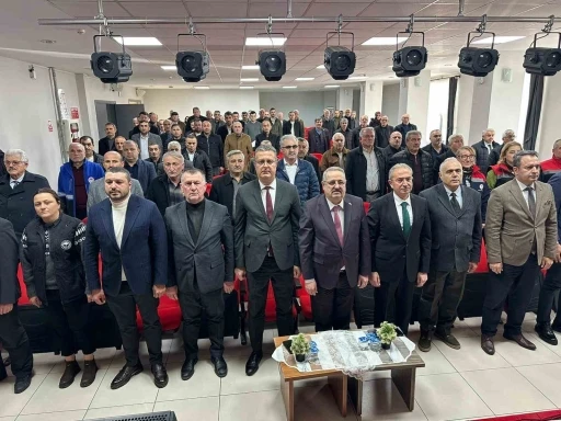 Kahverengi kokarca ile m&uuml;cadelede muhtarlar bilgilendirildi
