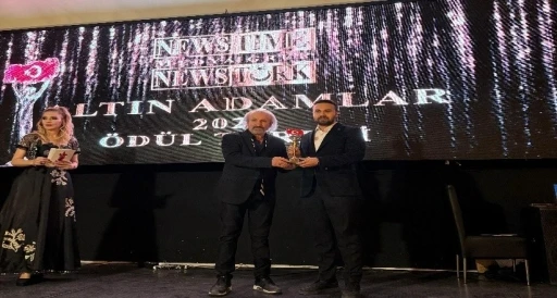 KAMUSAM ‘Yılın Araştırma Merkezi’ ödülüne sahip oldu
