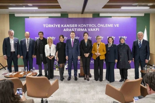 Kanserle m&uuml;cadeleye yeni vakıf: &Ouml;nleme, erken tanı ve bilimsel araştırma hedefleniyor
