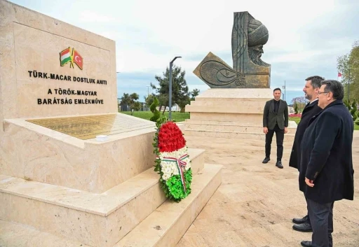 Kanuni Sultan S&uuml;leyman doğumunun 531. yıld&ouml;n&uuml;m&uuml;nde Trabzon&rsquo;da anılıyor
