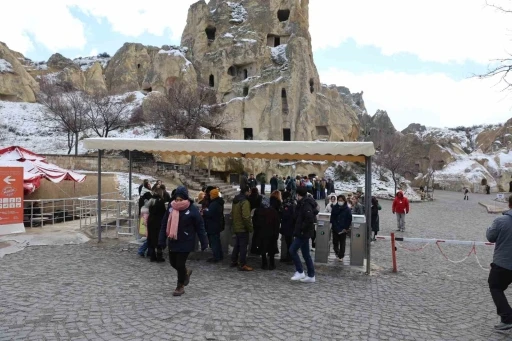 Kapadokya bayram tatilinde 57 bin 988 ziyaret&ccedil;iyi ağırladı
