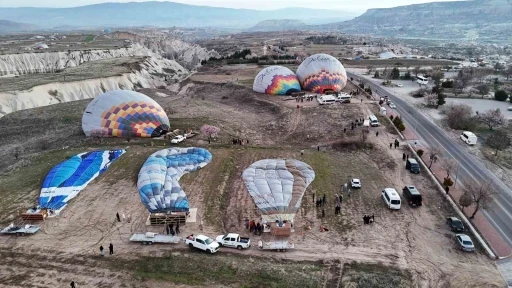 Kapadokya&rsquo;da sıcak hava balon turlarına r&uuml;zgar engeli
