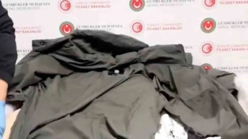 Kapıkule&rsquo;de 12 kilogram uyuşturucu ele ge&ccedil;irildi

