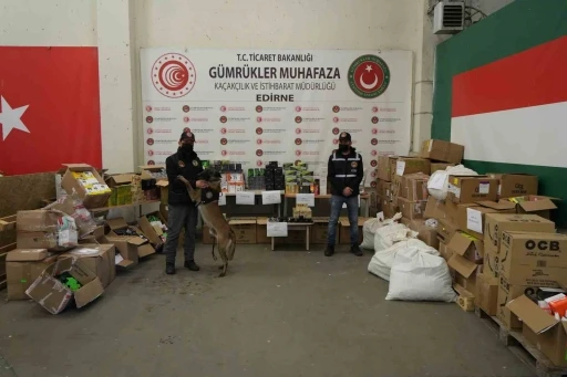 Kapıkule&rsquo;de dev operasyon: Milyonlarca liralık ka&ccedil;ak eşya ve uyuşturucu ele ge&ccedil;irildi
