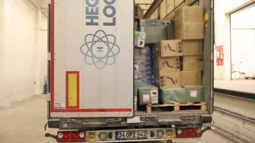 Kapıkule&rsquo;de milyonluk ka&ccedil;ak eşya operasyonu: 10 bin 400 adet elektronik sigara yakalandı
