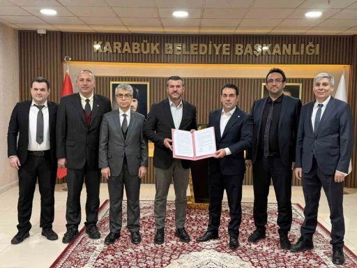 Karab&uuml;k Belediyesi&rsquo;nde sosyal denge s&ouml;zleşmesi imzalandı
