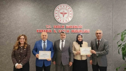 Karab&uuml;k&rsquo;te hastaneye anne ve bebek sağlığında iki başarı belgesi
