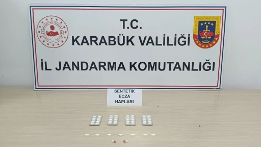Karabük’te jandarmadan uyuşturucu operasyonu: 3 kişi yakalandı
