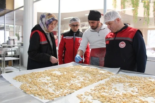 Karab&uuml;k&rsquo;te Ramazan Bayramı &ouml;ncesi gıda denetimleri artırıldı
