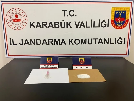 Karabük’te uyuşturucu operasyonlarında 3 kişi yakalandı
