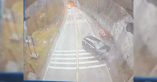 Karab&uuml;k&rsquo;teki feci kaza g&uuml;venlik kamerasına yansıdı
