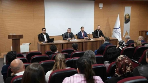 Karab&uuml;k &Uuml;niversitesi İşletme Fak&uuml;ltesinde akademik kurul toplandı
