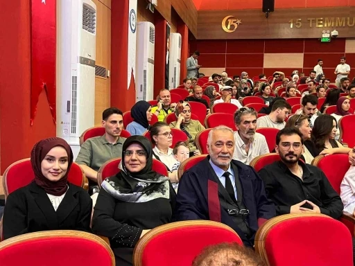 Karab&uuml;k &Uuml;niversitesi&rsquo;nde &ouml;rnek başarı hikayesi: Baba ve kızı aynı g&uuml;n diploma aldı
