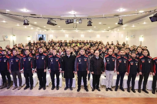 Karaburun&rsquo;dan "Okul Polisi" zirvesi
